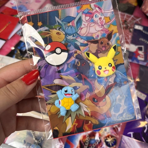 Cartela - Pin de Crocs (Pokémon) - comprar online