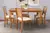 CONJUNTO MESA CANADÁ COM 4 CADEIRAS na internet