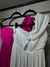 Vestido Angra longo um ombro camadas crepe de tule na internet