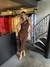 Vestido midi texturizado fivela dourada - Loja Cazi