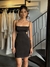 Vestido Tônia Triângulos Vazados Alça Tubinho Curto Alfaiataria