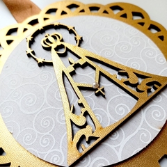 Escapulário de Porta de Nossa Senhora Aparecida Dourado