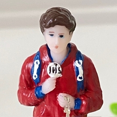 Imagem de Resina Carlos Acutis - 8 cm - comprar online