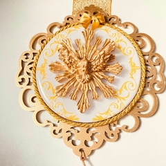 Escapulário de Porta Divino e São Bento Dourado - LUXUOSO!