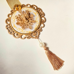 Escapulário de Porta Divino e São Bento Dourado - LUXUOSO!