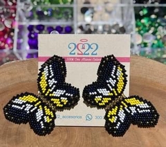 ARETES ABRIL - comprar online