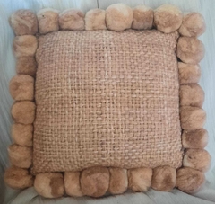ALMOHADON "LULE" TABACO CLARO en internet
