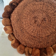 ALMOHADON "LULE" TABACO OSCURO - comprar online