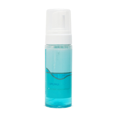 Frasco de espuma facial com ácido hialurônico Alleva, 150ml, com tampa branca e líquido azul.