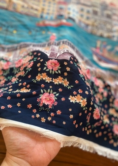 Imagem do CREPE FINO ESTAMPA MARSELHA
