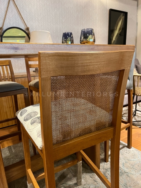 BANQUETA DALIA