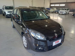Renault / SANDERO 1.6 EXPRESSION