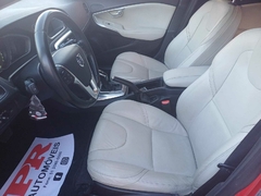 Volvo / V40 2.0 T4 DYNAMIC TURBO - PR Automóveis