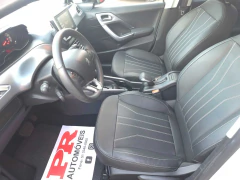 Peugeot / 2008 1.6 GRIFFE