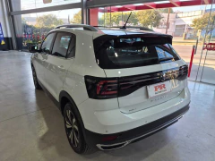 Volkswagen / T-CROSS 1.4 250 TSI HIGHLINE AUTOMÁTICO na internet