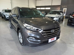 Hyundai / TUCSON GLS TURBO
