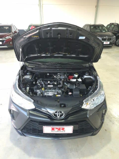 Toyota / YARIS 1.5 XL - loja online