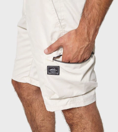 BERMUDA ELIO TIZA 3XL en internet
