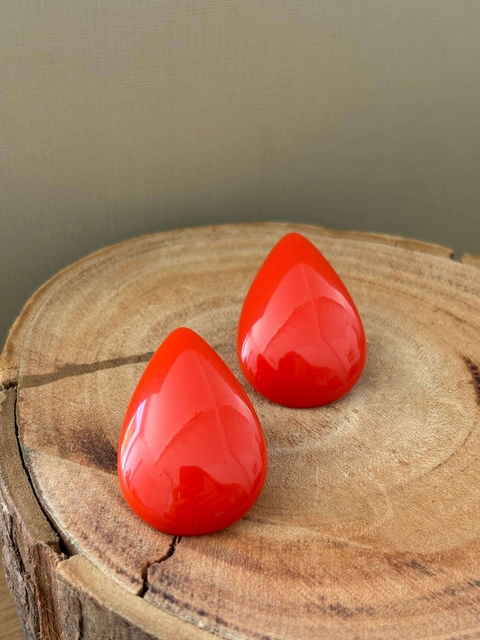 Brinco Gota Resina Semijoia