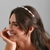 Tiara de Cabelo Veludo Pedraria na internet