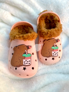 Croc Infantiles con Corderito Capibara