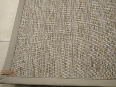 460) CARPETA SISEX NATURAL 1.90m x 1.70m CON RIBETE y CENTRO DE CUERO 4cm