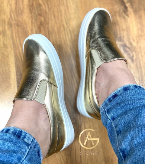 Sliper dourado