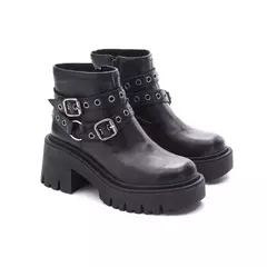 Bota Lola
