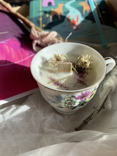 Velas en tazas antiguas - comprar online