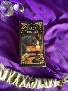 TAROT FAMILIARS