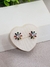 Brinco Flor Banhada Ouro 18K e Ródio Branco com Zircônias Colorida - comprar online