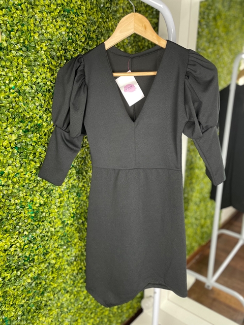 Vestido Curto em Crepe