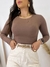 Blusa básica na internet