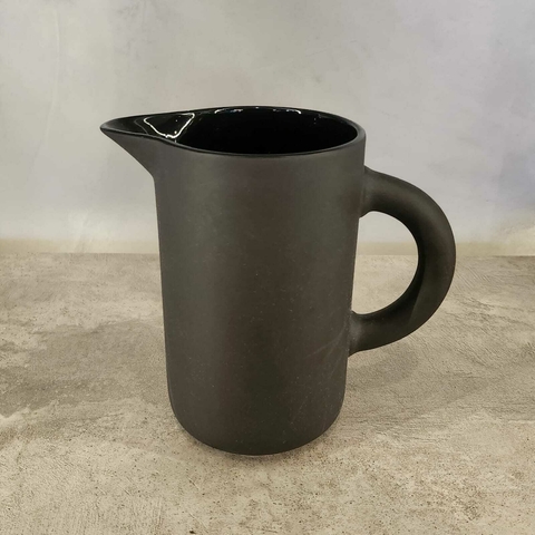 Jarra Black