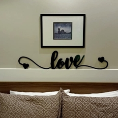 LETREIRO LOVE EM PS - DECORAÇÃO CABECEIRA DE CAMA - MODELO 1 - Stadium Acrílicos
