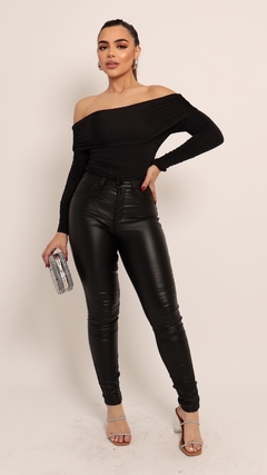CALÇA JEANS CIGARRETE RESINADA - comprar online