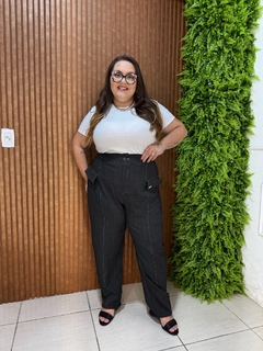CALÇA LINHO COM BOLSO GRAFITE PLUSSIZE - comprar online