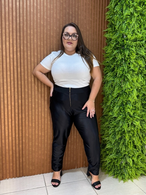 CALÇA MALHA SPACE PLUSIZE - comprar online