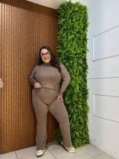CONJUNTO MODAL BEGE na internet