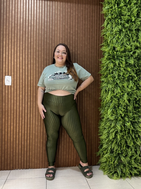 LEGGING POLIAMIDA 3D PLUS VERDE MILITAR - comprar online