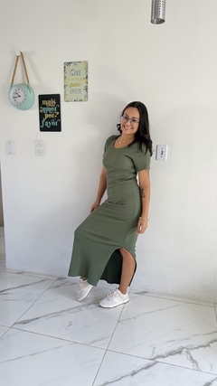 VESTIDO CANELADO LONGUETE VERDE - comprar online