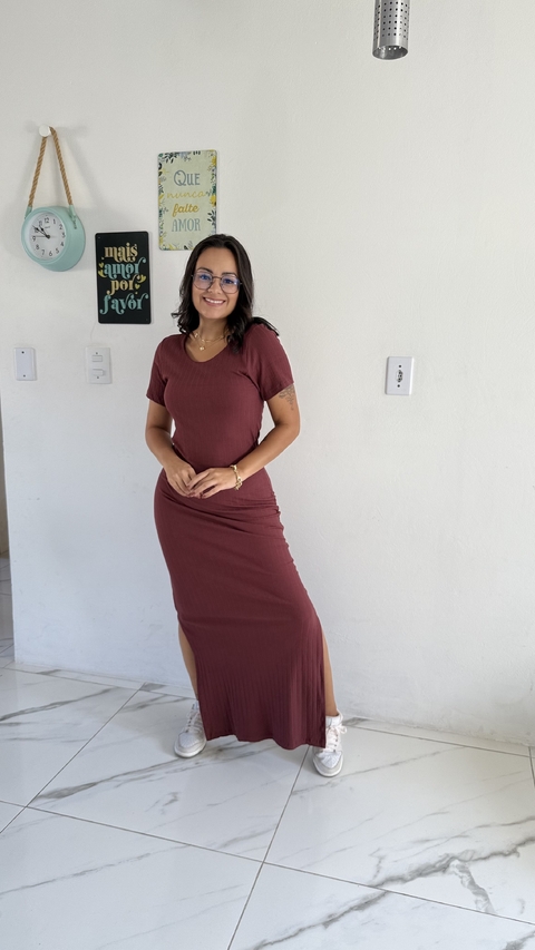 VESTIDO CANELADO LONGUETE MARROM - comprar online