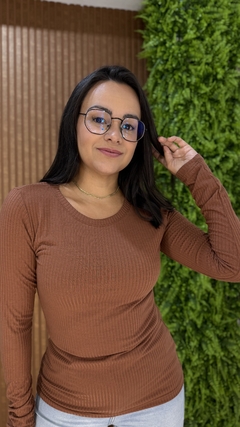 CACHAREL GOLA REDONDA CANELADA MARROM - comprar online