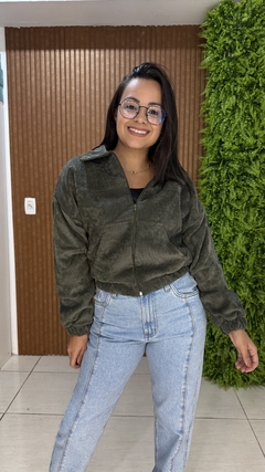 JAQUETA COTELE VERDE - Moda Básica & Identidade Urbana