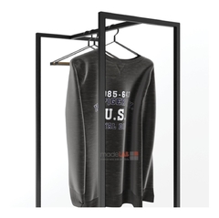 Arara para loja de roupas com uma prateleira estilo industrial na internet