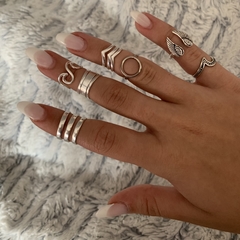 Anillo Falange Triple V midi - comprar online