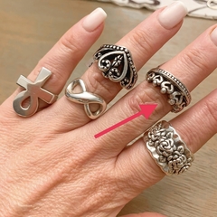 Anillo Leticia en internet
