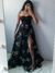 Vestido de festa formatura preto longo decote tomara que caia coração com tule floral e fenda na internet