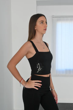 CROP TOP SWEET HEARTS ON PARADE.