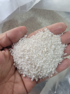 White Silica - Quartz Ore on internet